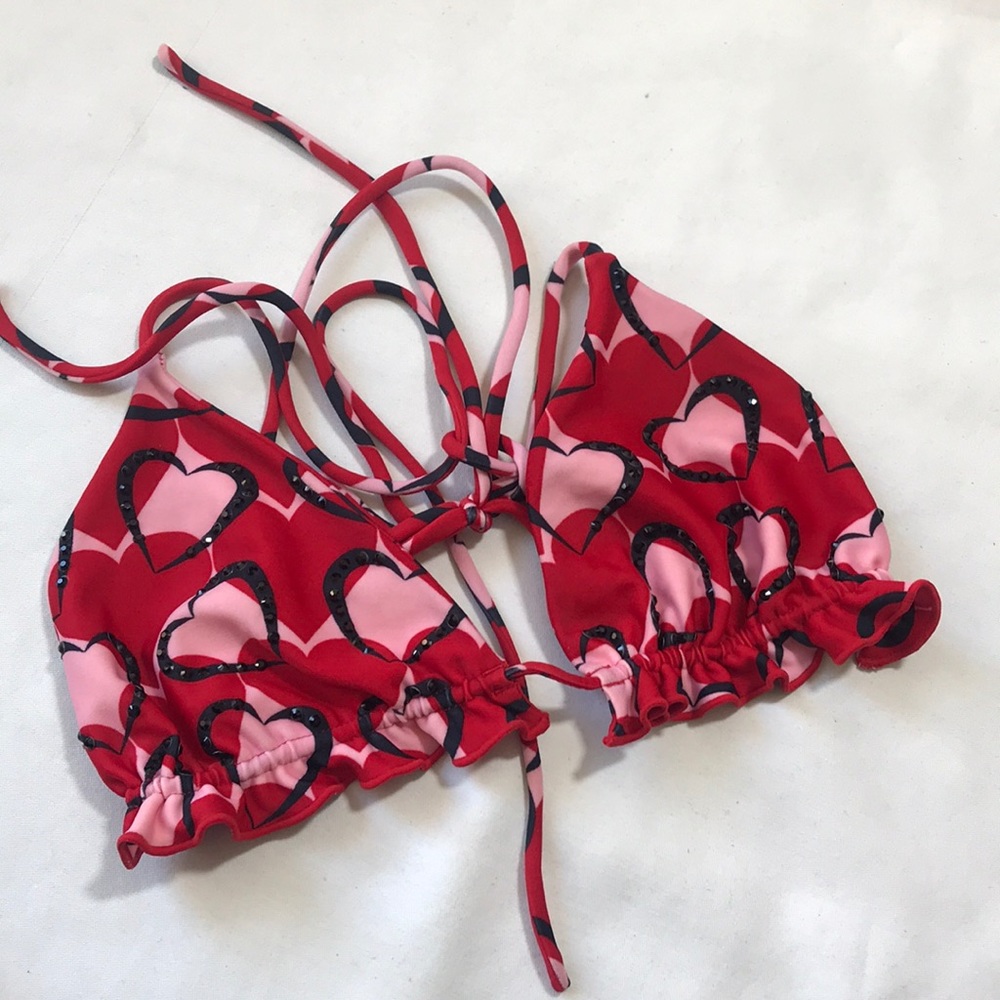 New Le Doux Rhinestone/Hearts Bikini Top Large